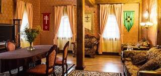 Отель Hotel Fortetsya Hetmana Киев Двухуровневый люкс-1